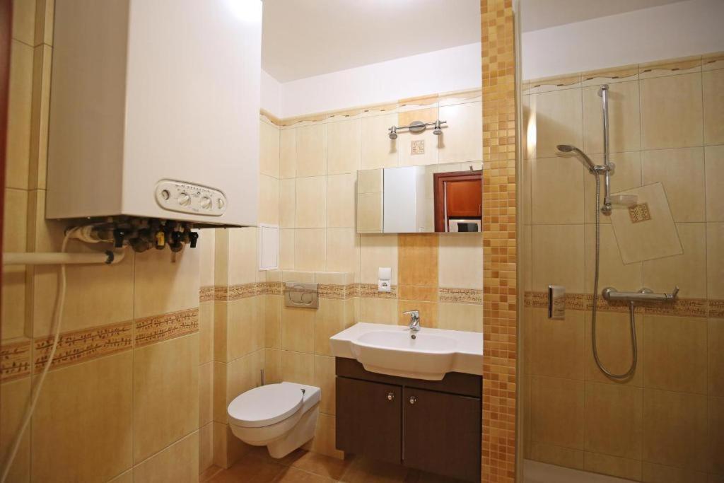 Apartamenty Na Pierwszym Pietrze Krynica-Zdrój Exteriör bild