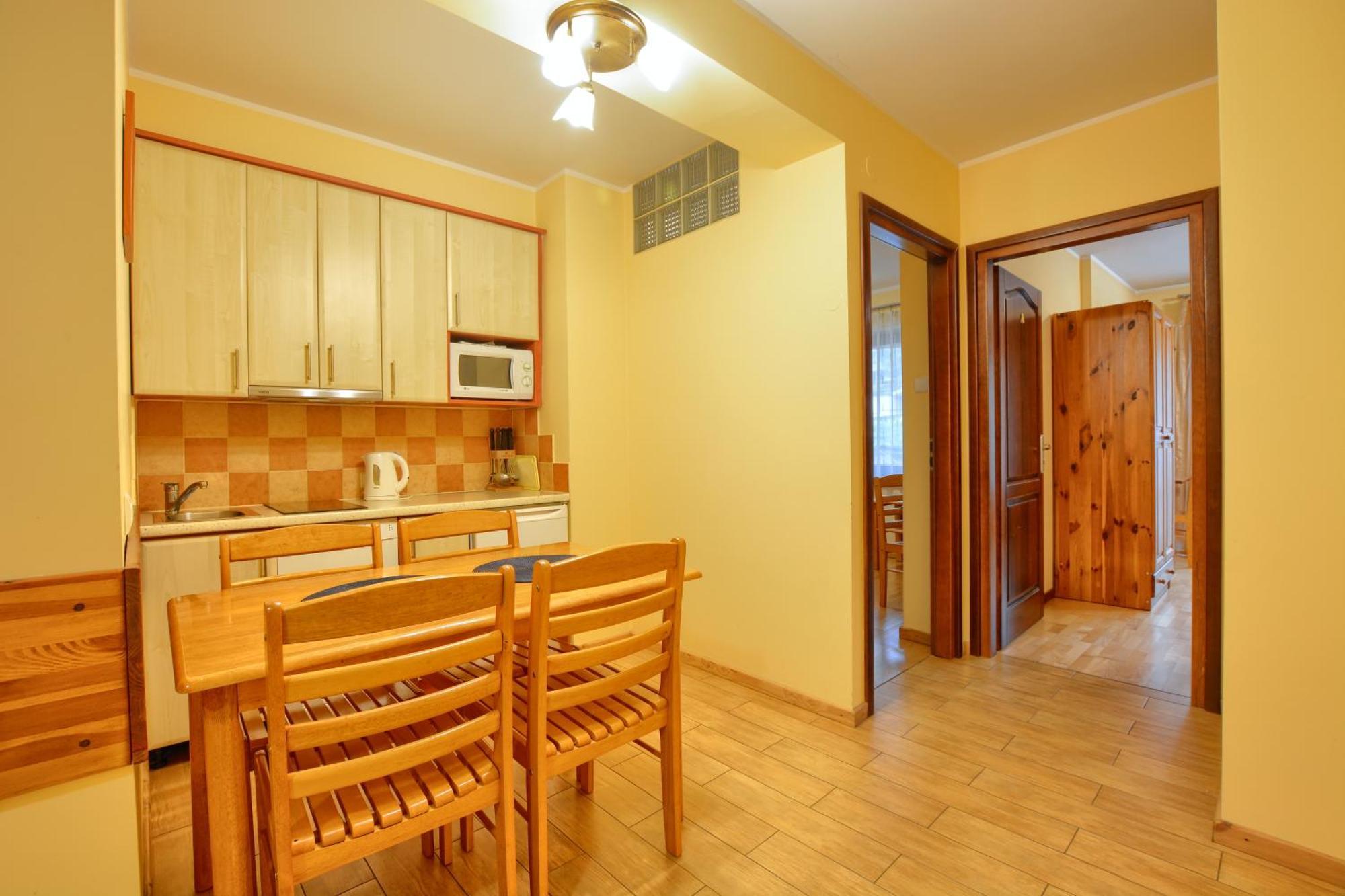 Apartamenty Na Pierwszym Pietrze Krynica-Zdrój Exteriör bild