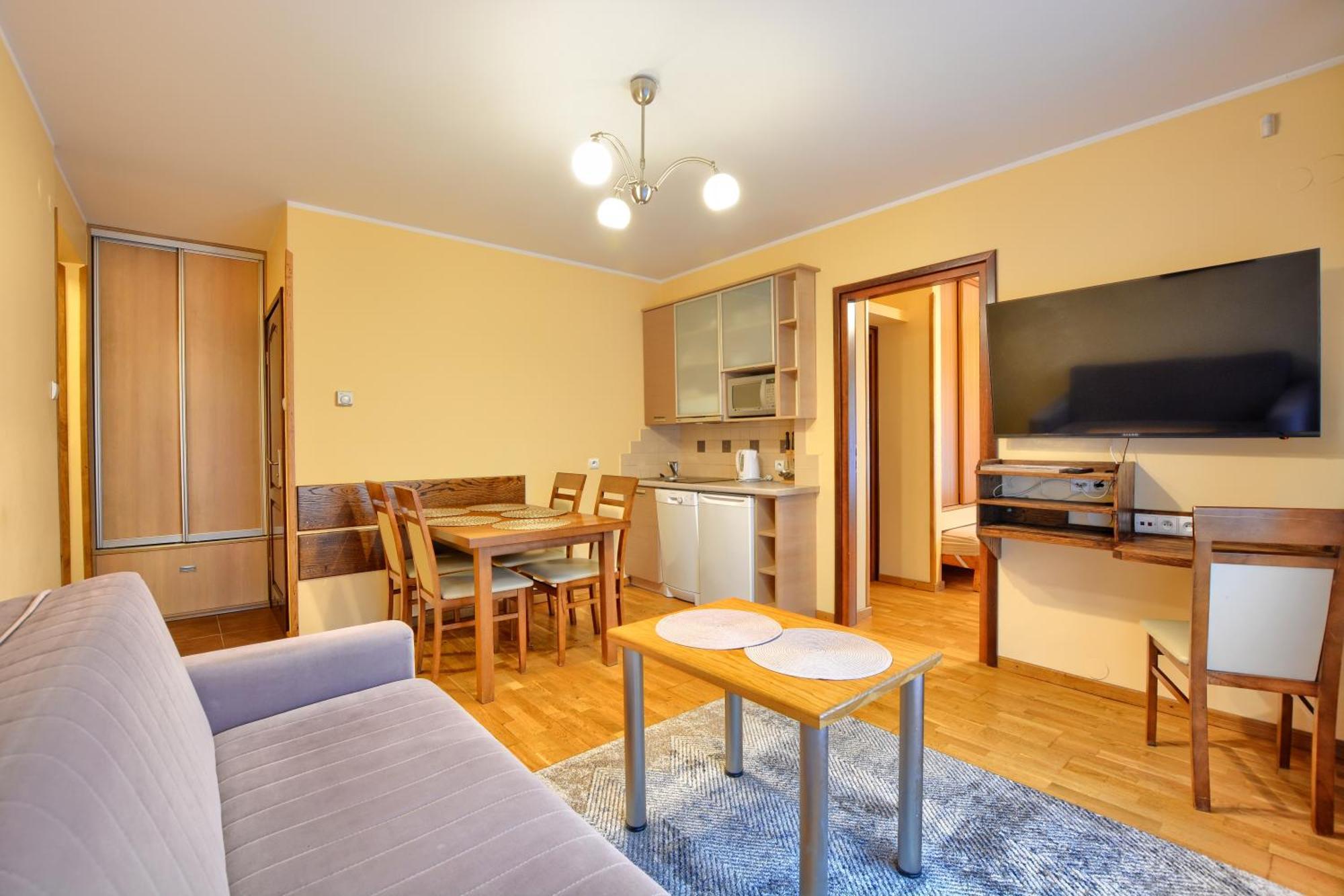 Apartamenty Na Pierwszym Pietrze Krynica-Zdrój Exteriör bild